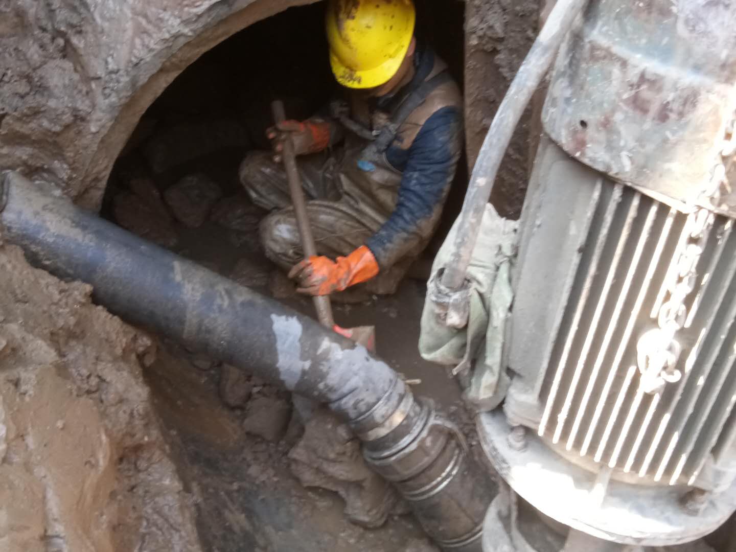 新华镇管道清淤