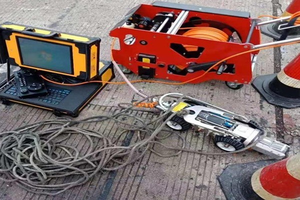 新华镇CCTV管道检测机器人